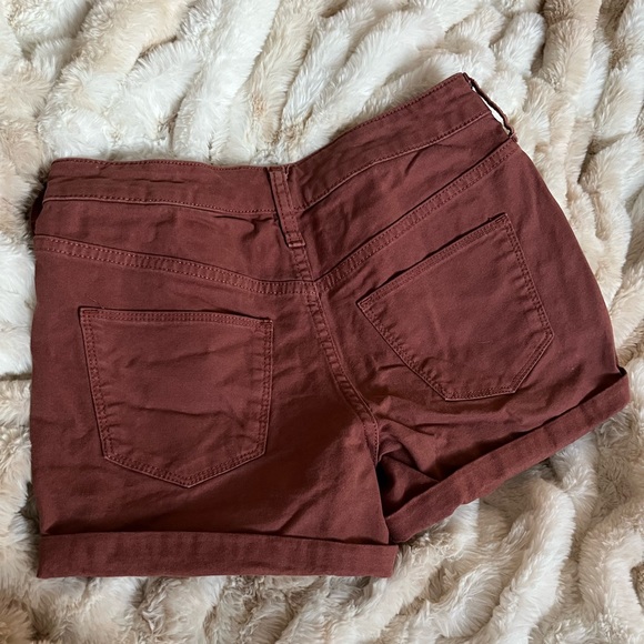 Universal Thread Rusted Red Button Front Jean Short - Picture 2 of 2